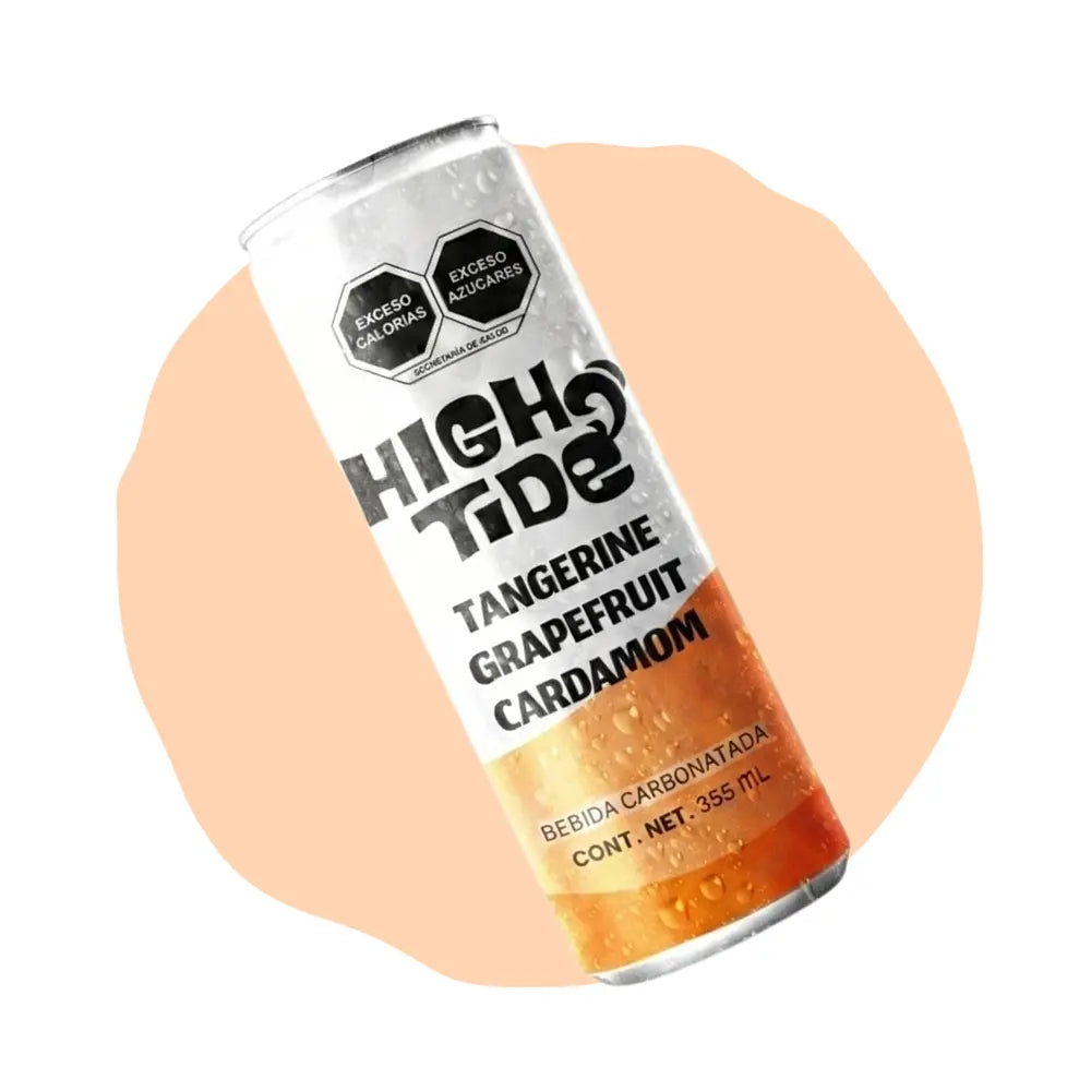 Bebida High Tide Social Tonic sabor mandarina, pomelo y cardamomo, lata de 355 ml.